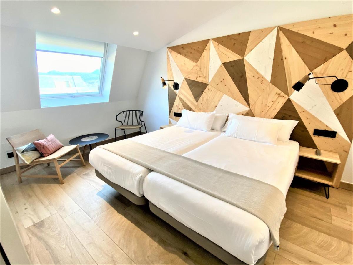 Apartahotel Dos Rios Аїнса Екстер'єр фото